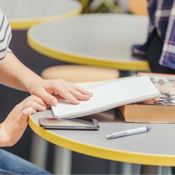 Corso di Formazione di Secondo Livello in Letteratura